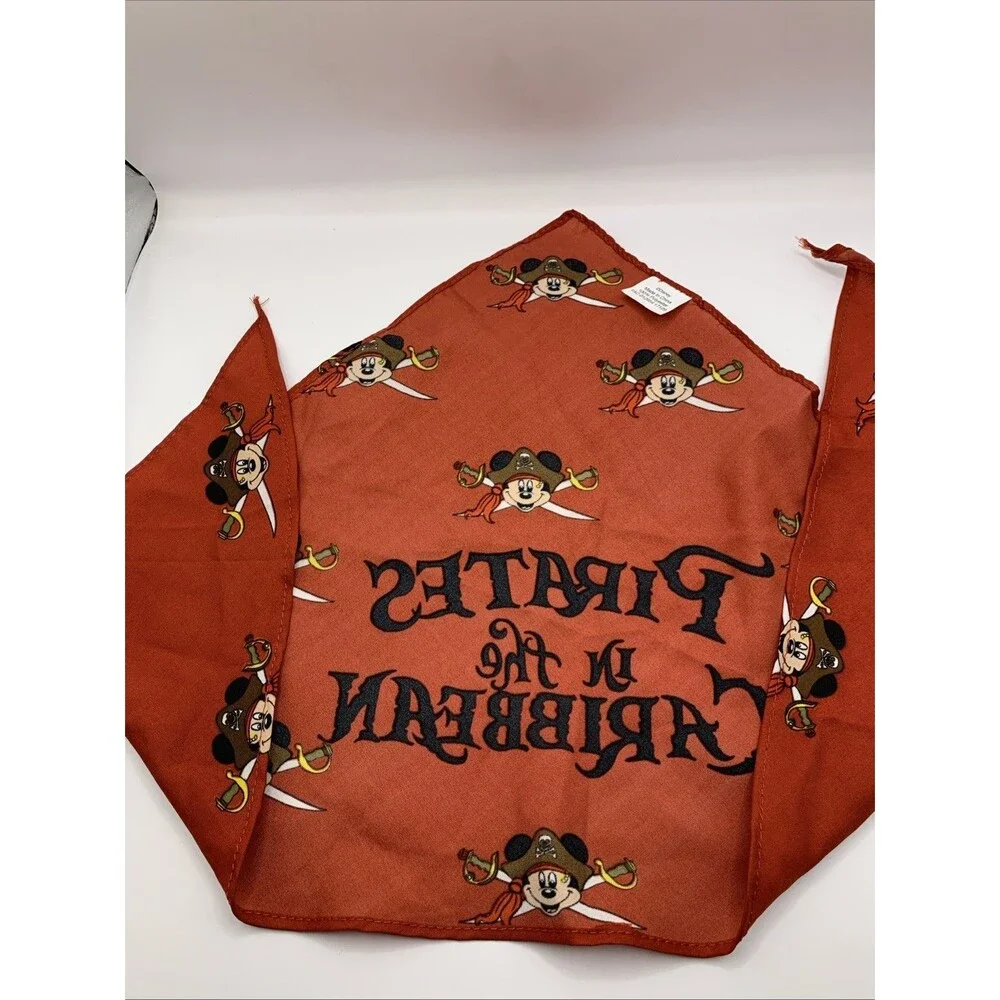 Walt DISNEY Pirates In The Caribbean MICKEY MOUSE Red Bandana Triangle Scarf DCL